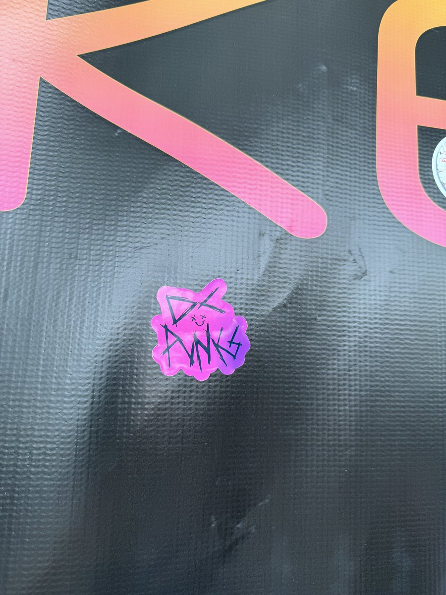 We have stock from people who did not pickup their badges at #DEFCON. They were refunded

Orders for shipping to your house are live. Head to Tindie to scavenge and wishlist because we will make more 🩷
#badgelife