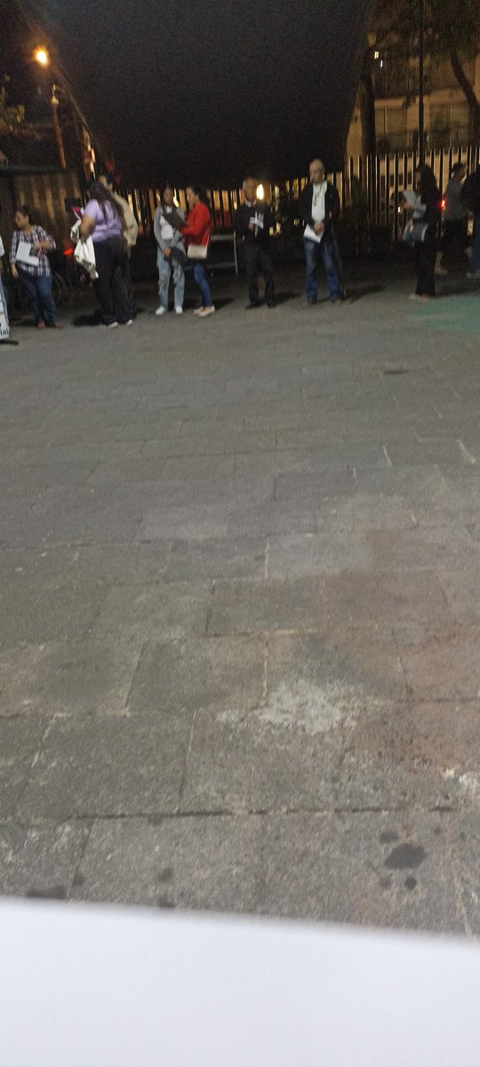 Ros97035535's tweet photo. @zoerobledo insisto estar esperando una hora o más los medicamentos del #IMSS con moscos, es un abuso de su personal en la UMF 28 Del Valle.
Lo peor es q la Dra. @Claudiashein va a seguir teniendote en el IMSS, eso no puede ser.
Deja el cargo a alguien q si pueda dar resultados. https://t.co/6DNVRcYrml