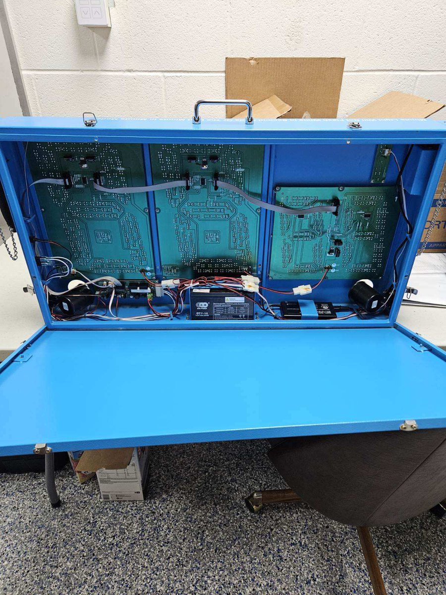 Utilized for high school football. Can set number of periods and how much time is spent at each period to keep track at practice. I currently coach and we used it for one season but not for us. Retails for roughly $1700.