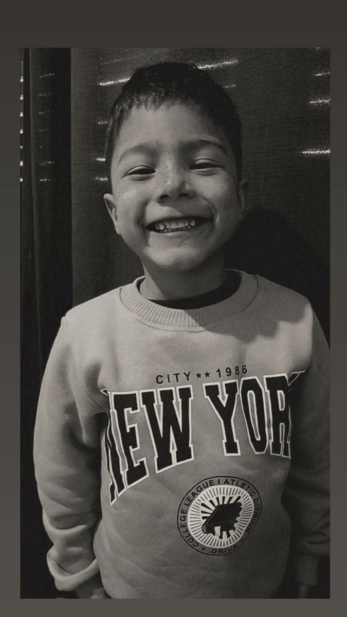 Si supieras lo que generas en mí,con tu sonrisa,con tus te amo,con tus abrazos! Sos único,sos especial! Te amo con toda mí alma y voy hacer lo que sea para verte siempre así de feliz,con esa sonrisa tan grande ! Me explota el corazón al saber que sos solo amor! Te ❤️