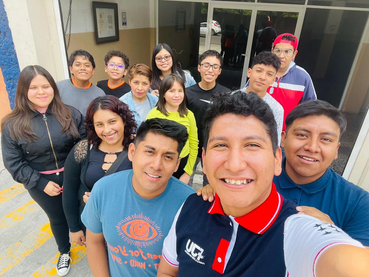 GonzoJesusLopez's tweet photo. @FJUMX  una gran familia, #FJUCHALMA https://t.co/BcviO47xDD