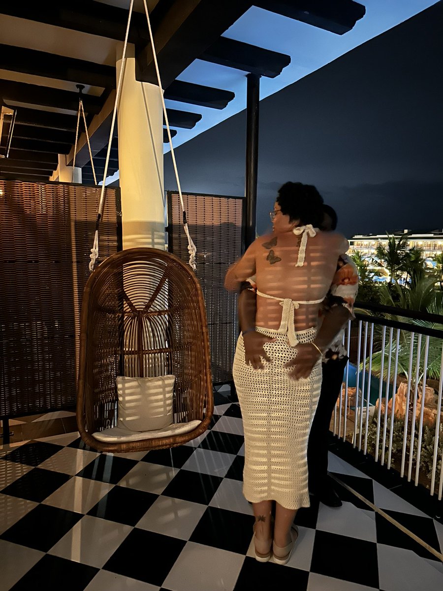 abell___'s tweet photo. Traveled with my man all summer 🫶🏽💖 https://t.co/NAkp8r5iAp