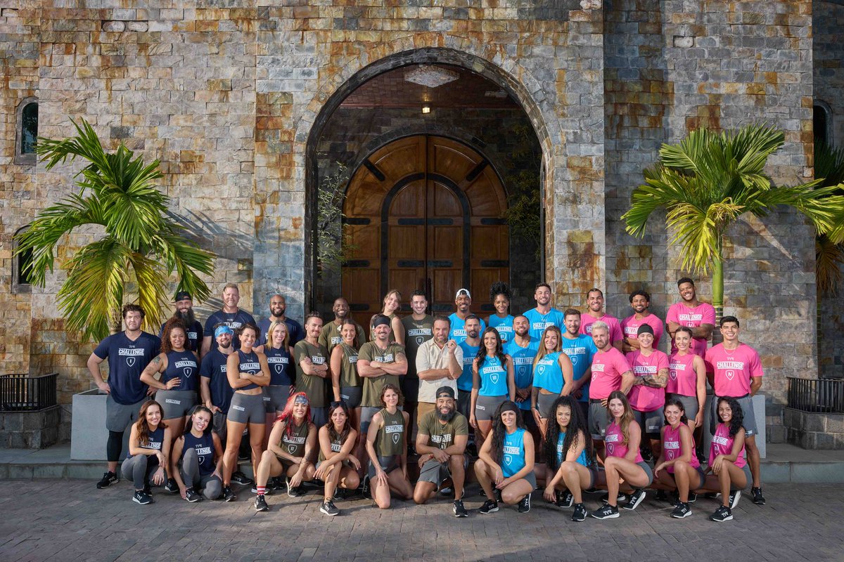 ChallengeStats's tweet image. Tomorrow is the day #TheChallenge40 finally arrives!
So I decided to rank the players this season, according to the following stats:
馃弳Non-Team Seasons Won
馃弫% Finals Reached
馃ぜ% Eliminations Won
馃憻% Non-Team Dailies Won
Let's get into it!