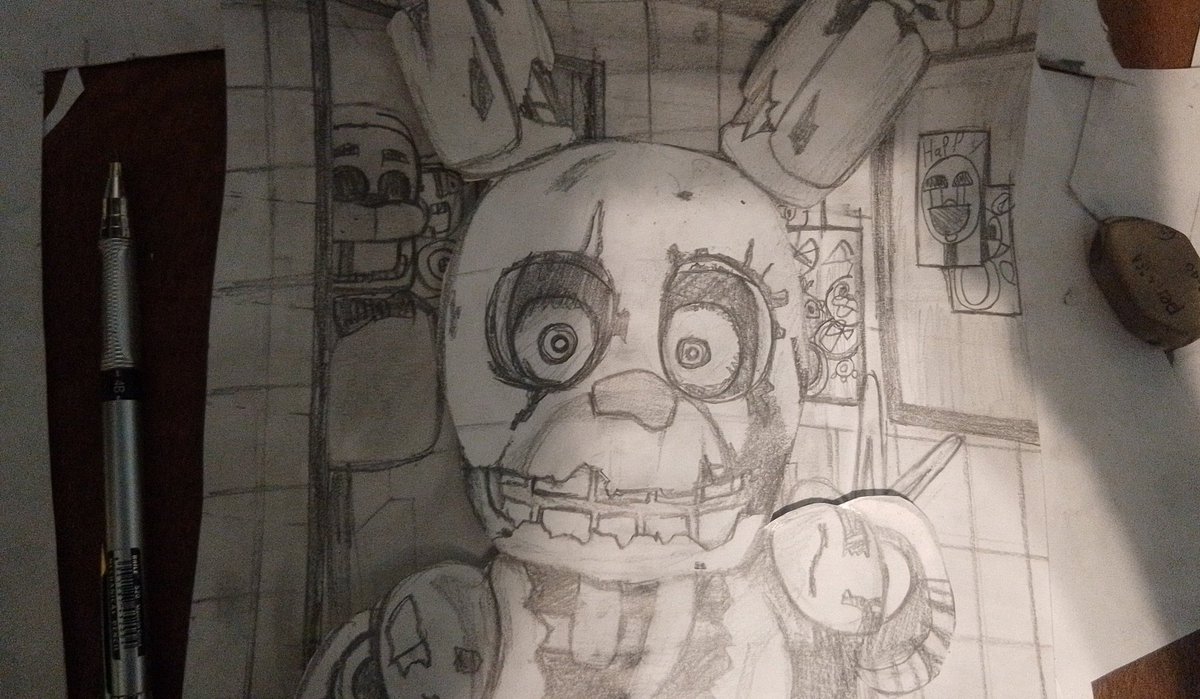 Dibujo de springtrap en físico :D
#FNAF
