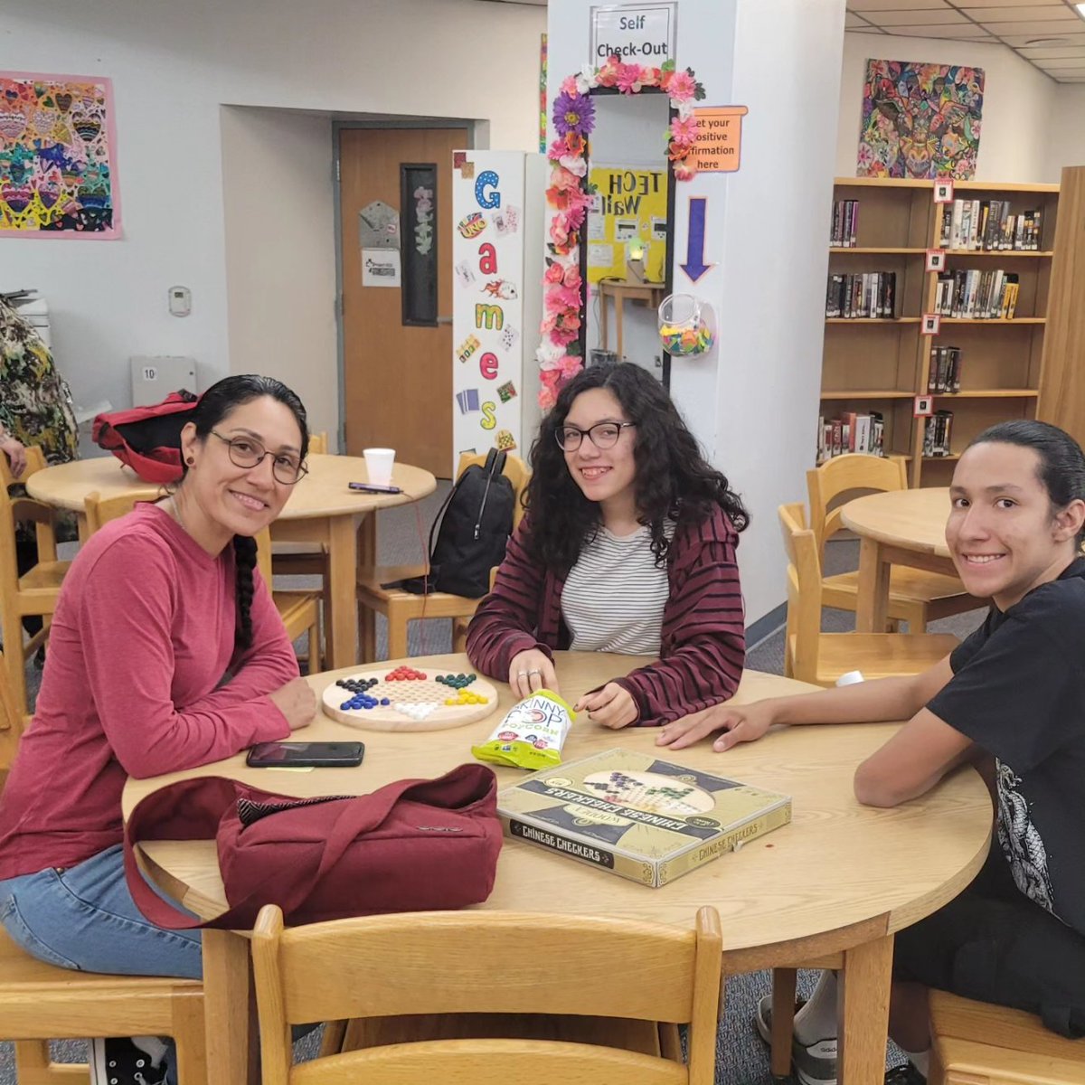 LobosLibrary's tweet photo. Just a few of the happy faces who joined us for Game night. We had snacks, made bracelets, and played games.  The Lobo Library will be open now every Tuesday &amp; Thursday till 6pm.  Next Game Night in September.   Come out Thursday to see what we have to offer.. #LobosWillBeHeard https://t.co/8WUD5uUiFg