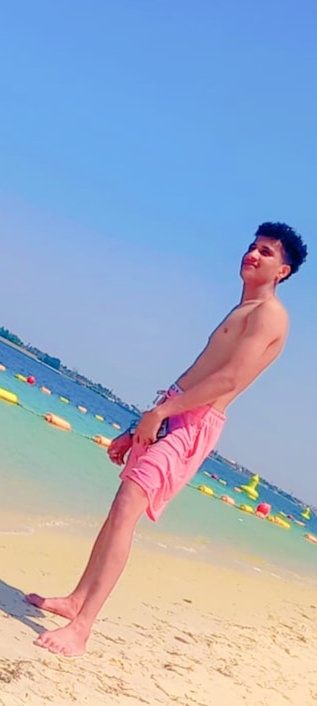 عندمااشعربلوحده اذهب الى البحر