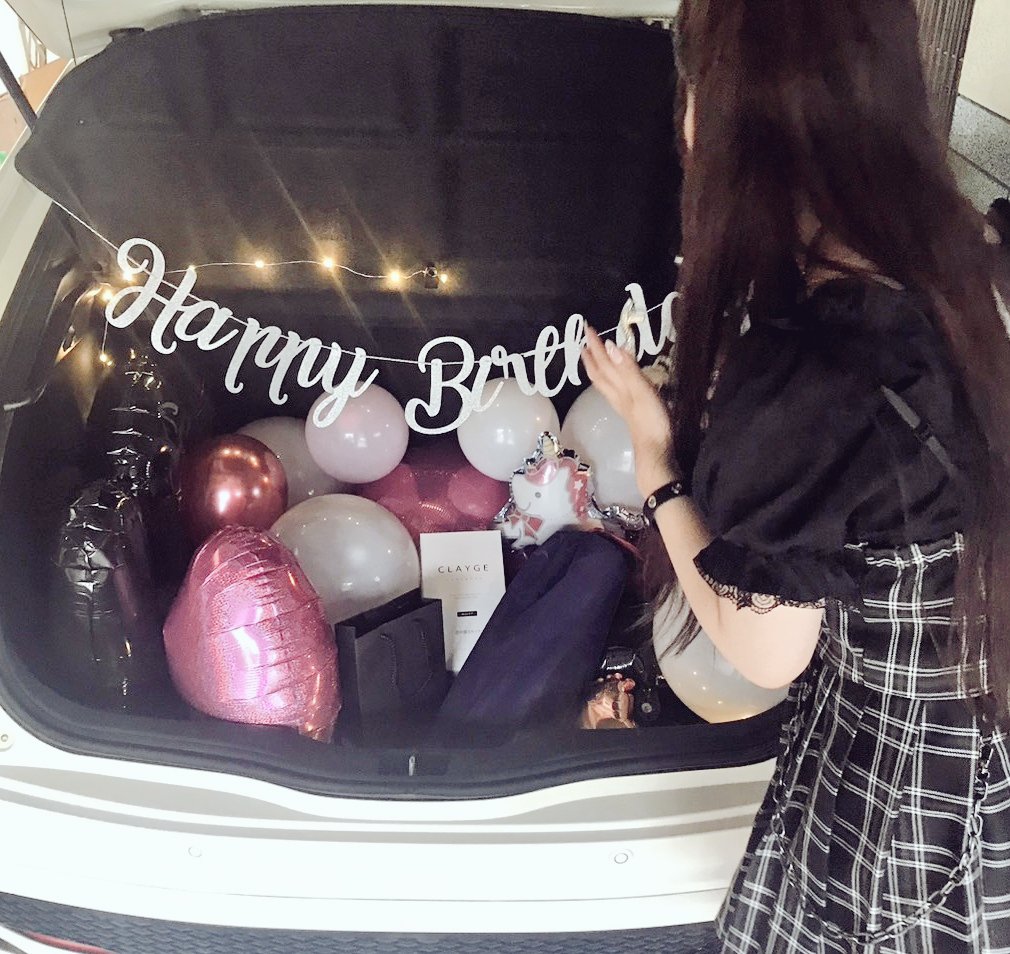 Nakayubi0306's tweet photo. 誕生日おめでとう
最高の1年にしようね https://t.co/KAClbD4DkV