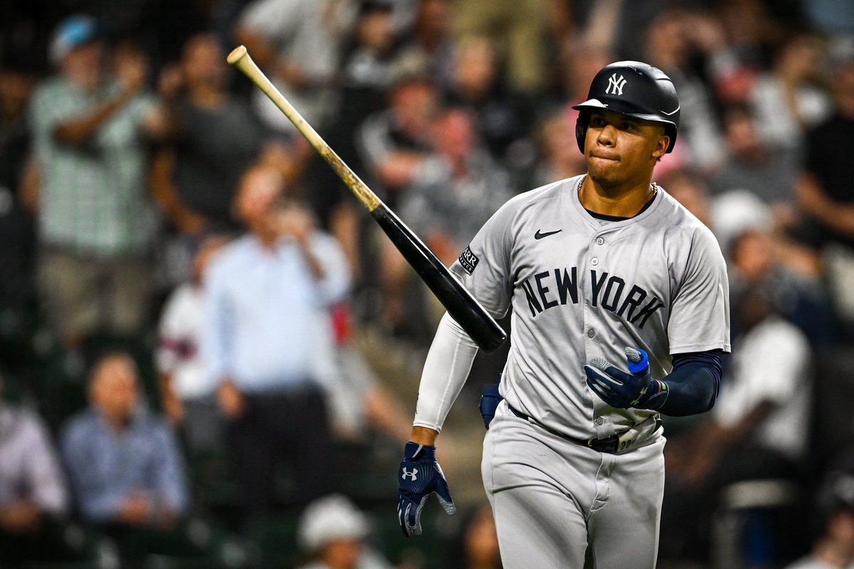 Yankees's tweet photo. Southside Soto Sluggin’. 

#RepBX https://t.co/7LpUHAVbjP