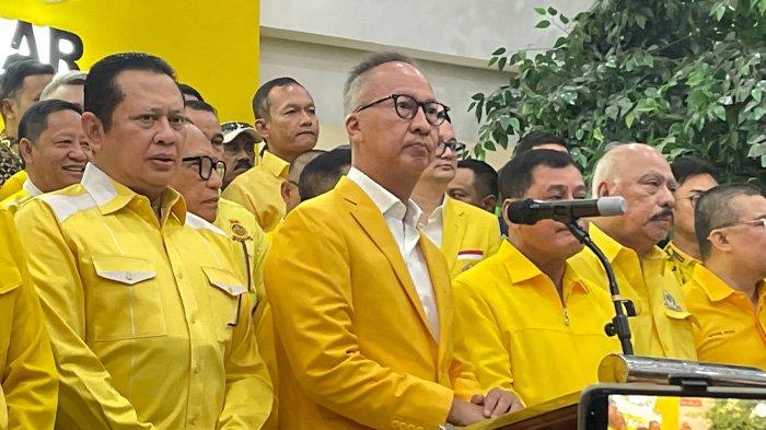 Selamat kepada Airlangga Hartarto yang resmi menggantikan Agus Gumiwang sebagai Ketua Umum Partai Golkar. Semoga sukses dalam perjalanan kepemimpinannya!