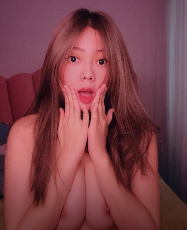 vkdoohee's tweet photo. งานดีย์ น่ารักมาก ได้รับความนิยมใน ไทย
#จูดี้

#사랑하는_재민이의_스물넷을_찰칵

#bbrightvc

#GMMTVLIVEHOUSE

#เศรษฐาทวีสิน

#BAMESISSHOWCASEINBKK

#เจมีไนน์_เหนื่อยหน่อยนะ

#ปอนด์ภูวินทร์ https://t.co/aCIYWobHyY
