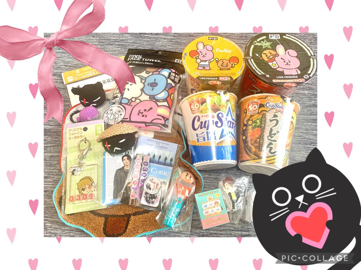 miccy1125's tweet photo. 黒猫ちゃんのお迎えできました♡
たまちゃん、たくさんのソンムルまでありがとう😍 https://t.co/E7RtinsyOq