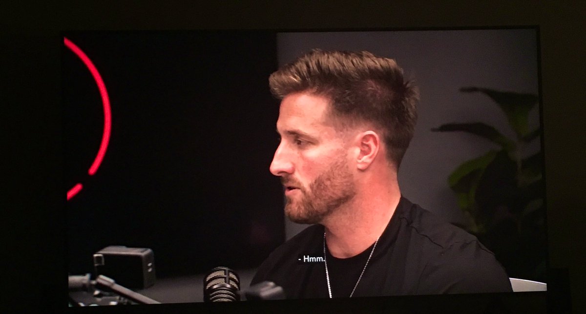 She’s finally seeing what we saw the whole time!! 

“I don’t feel like his answers make sense to me….”

#bachelorette #thebachelorette #jenntrann #sam