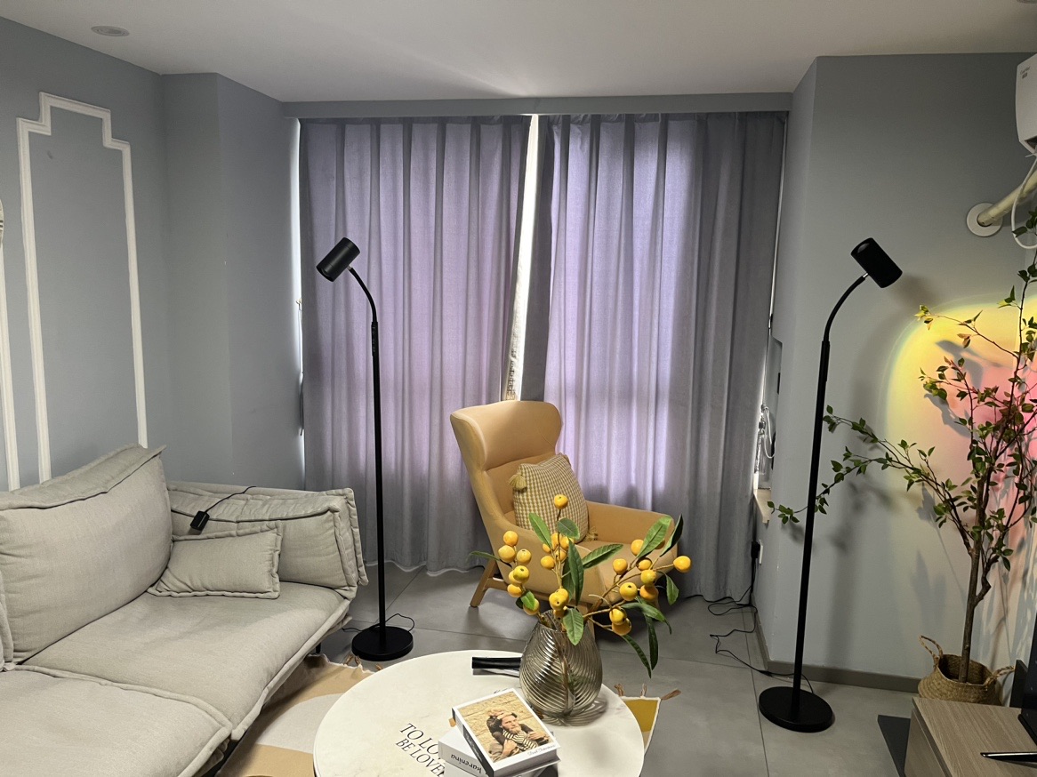 Elevate your home lighting with our versatile dual-head lamp featuring dual-mode control. Adjust the brightness to suit any room or activity—whether you're working, reading, or relaxing. 📷📷
#HomeLighting #DualHeadLamp #LightingDesign #AdjustableBrightness #interiordesigner