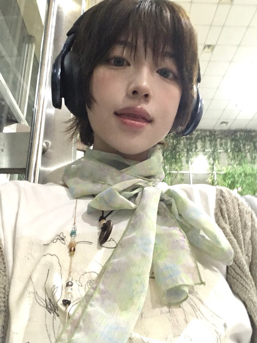 초록 결핍 longscarf with <a href="/midorimory/">木人</a> , thx.

🔗oddlette.com/31/?idx=115