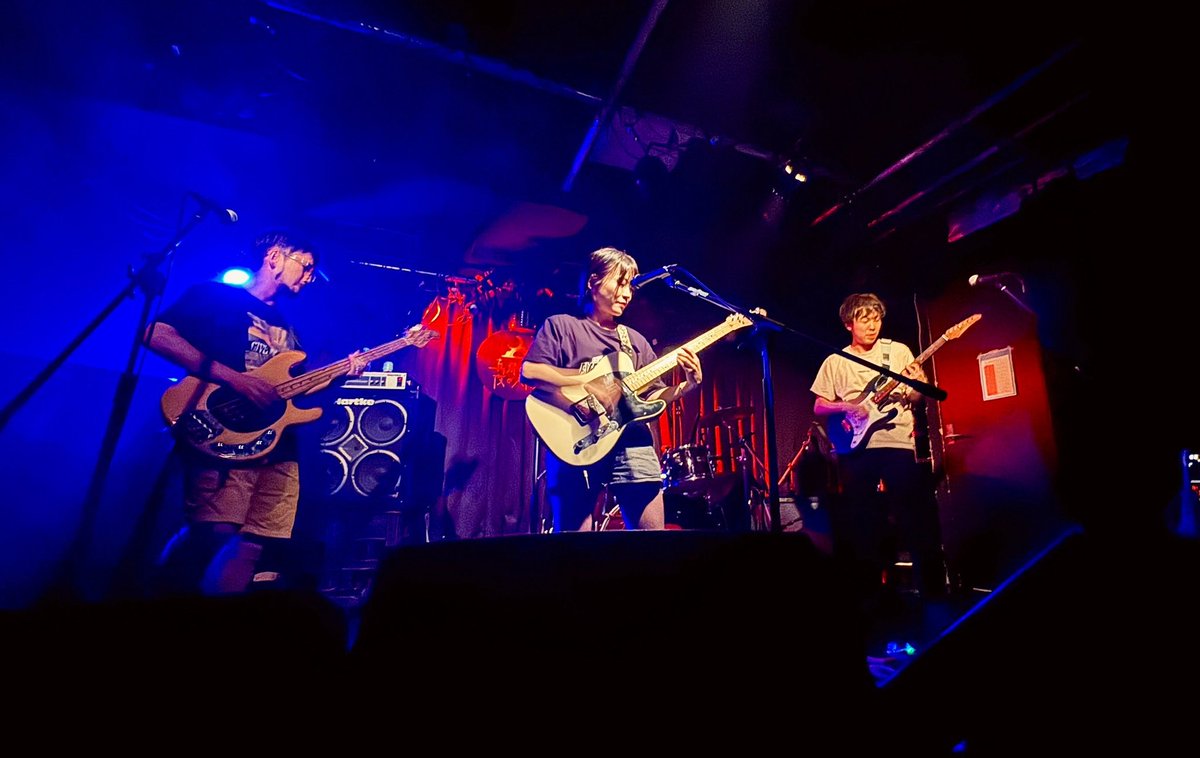 ラストバンドは！
「ゆう、多様性。」！
好きなアニソン思い浮かべてくださいって言われて思い浮かべる曲
全部やってくれました！うっひょー！
もうスタジオミュージシャンやん！
なんこれ！

あざしたのおおあざした！
次回のライブは、11月予定！
あそびーにきてくださーーい！
うっひょー！！