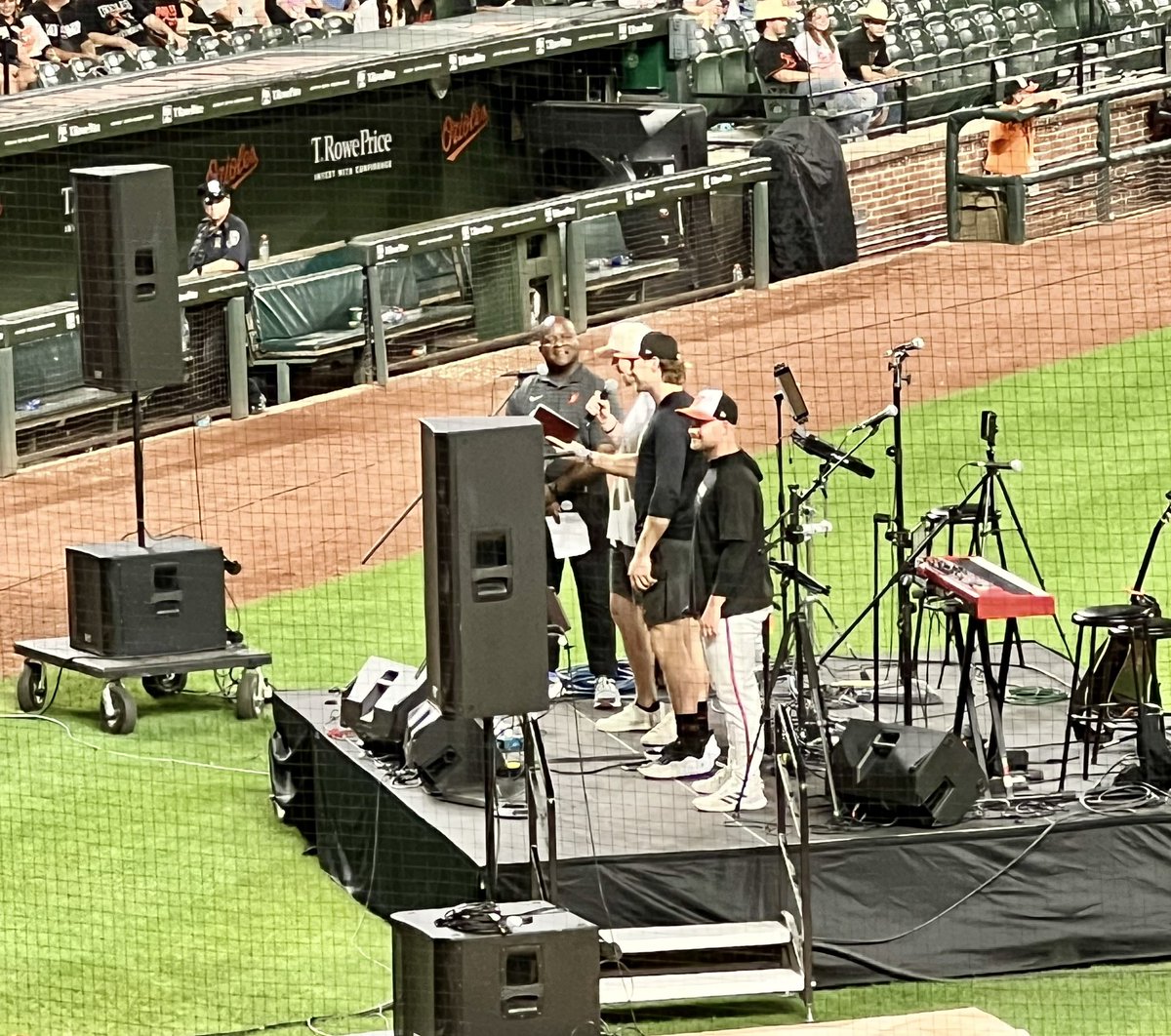 jbenowitz1831's tweet photo. Thanks to the O’s, Gunnar, Westy, Danny, McCann, Ryan O’Hearn and Trevor Rogers for putting on the first Faith Night at Camden Yards. https://t.co/hasNZybftK