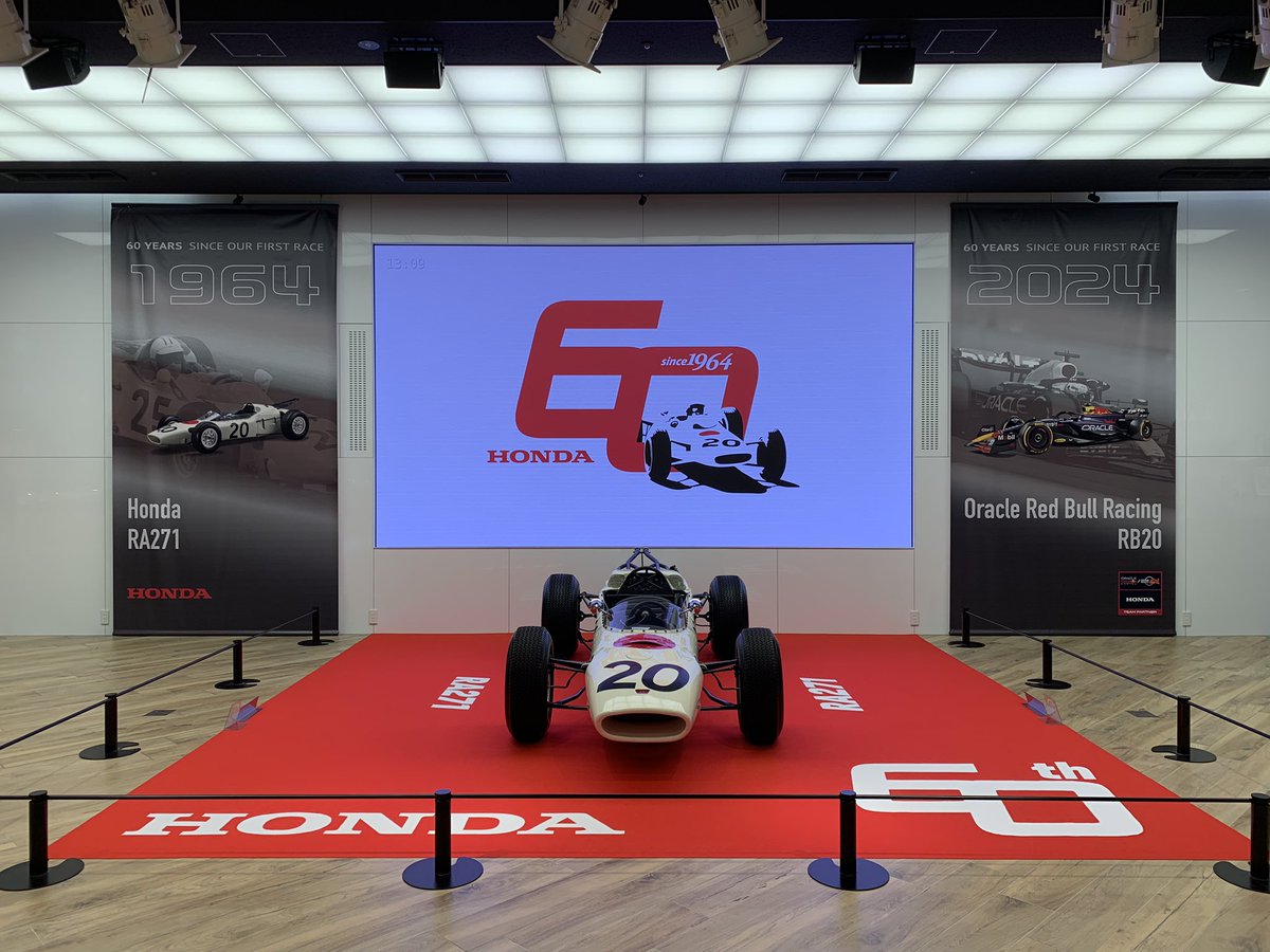 kaicho_Tripha's tweet photo. 折角なので、自宅に帰る前にこれを観に来た。
#HONDA
#青山本社
#RA271
#F1
#60周年
確か、今度の日曜日まで展示されているはず・・・ https://t.co/r9u9t3wHyo