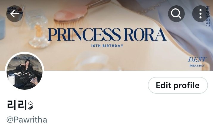 리리༘ tweet media