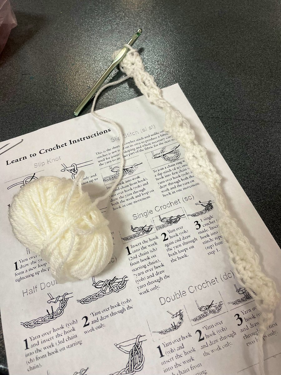 Hà Đinh (@hellomrsdinh) on Twitter photo I learned how to crochet at my local library this week! I ❤️ libraries so much! <a href="/GrapevineLib/">Grapevine Library</a> I learned how to crochet at my local library this week! I ❤️ libraries so much! <a href="/GrapevineLib/">Grapevine Library</a>