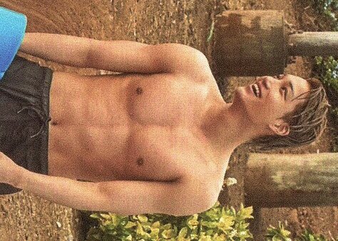 roverkai's tweet photo. sexy summer jongin https://t.co/nwrprr05xY