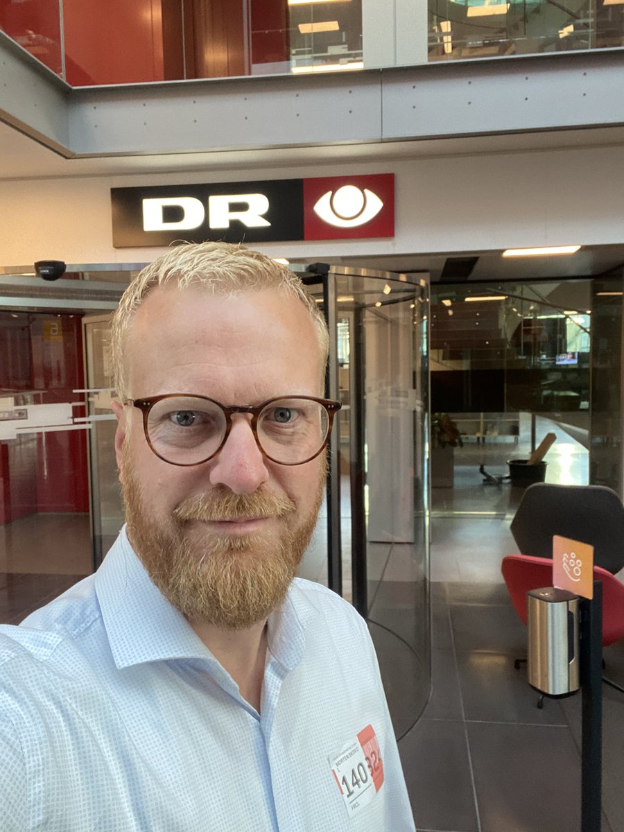 Morten Skov (@mortenskov82) on Twitter photo På vej i P1 Morgen for at tale pensionsalder. Gårsdagens udmelding fra <a href="/Spolitik/">Socialdemokratiet</a> er en vigtig anerkendelse af, at vi ikke bare kan blive ved med at hæve pensionsalderen og regne med, at lønmodtagerne kan holde til flere og flere år på arbejdsmarkedet. Lyt med cirka 07:10📻 #dkpol På vej i P1 Morgen for at tale pensionsalder. Gårsdagens udmelding fra <a href="/Spolitik/">Socialdemokratiet</a> er en vigtig anerkendelse af, at vi ikke bare kan blive ved med at hæve pensionsalderen og regne med, at lønmodtagerne kan holde til flere og flere år på arbejdsmarkedet. Lyt med cirka 07:10📻 #dkpol