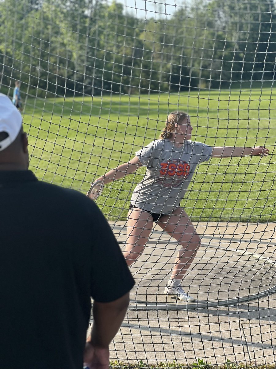 EliteThrowsClub's tweet photo. Our 2024 Annual Summer Throws Clinic were a great success!  Huge shot out and thank you to DCC, all the coaches that contributed and helped!  Thank you to all the parents and athletes that came out as well.  We truly appreciate all the support!!! #summerclinic #throwsfam https://t.co/xoT20P5Alr
