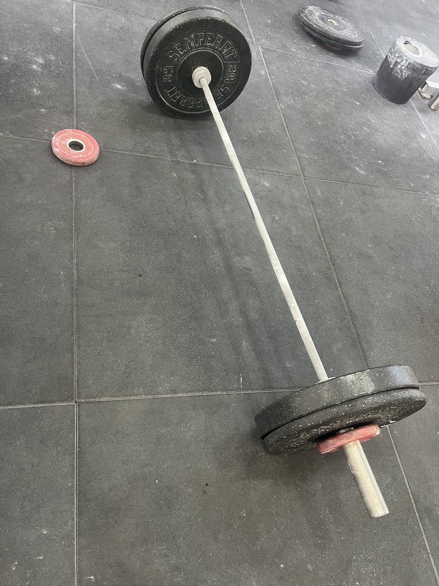 hindefathallah's tweet image. #Crossfit ✅
This is the life I ve chosen 🤷‍♀️
#Power_Clean
#Thruster 
#TTB 
G’M’ 😘
