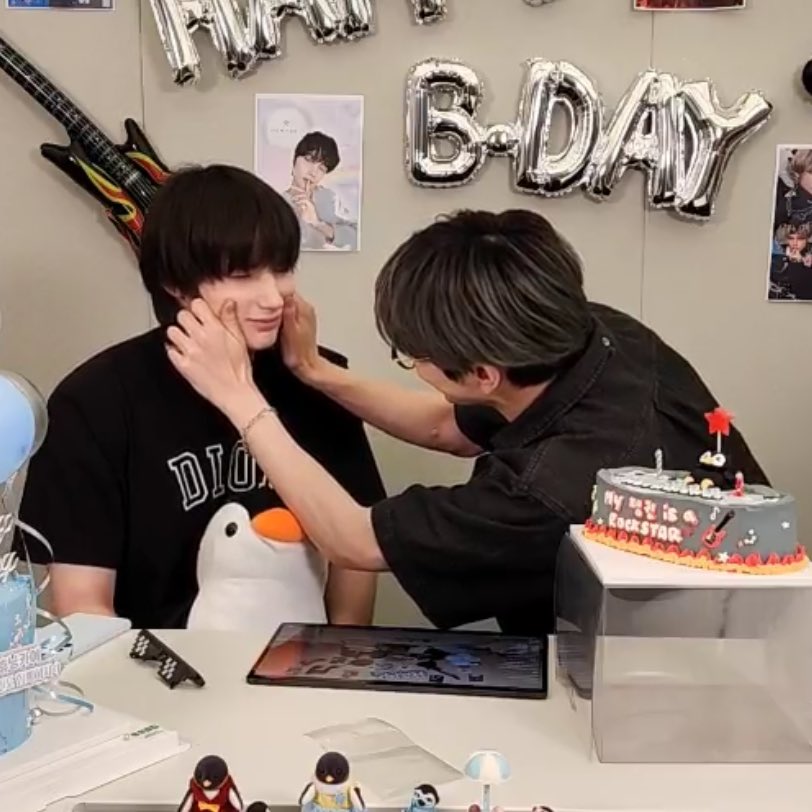 아뭐냐고..................