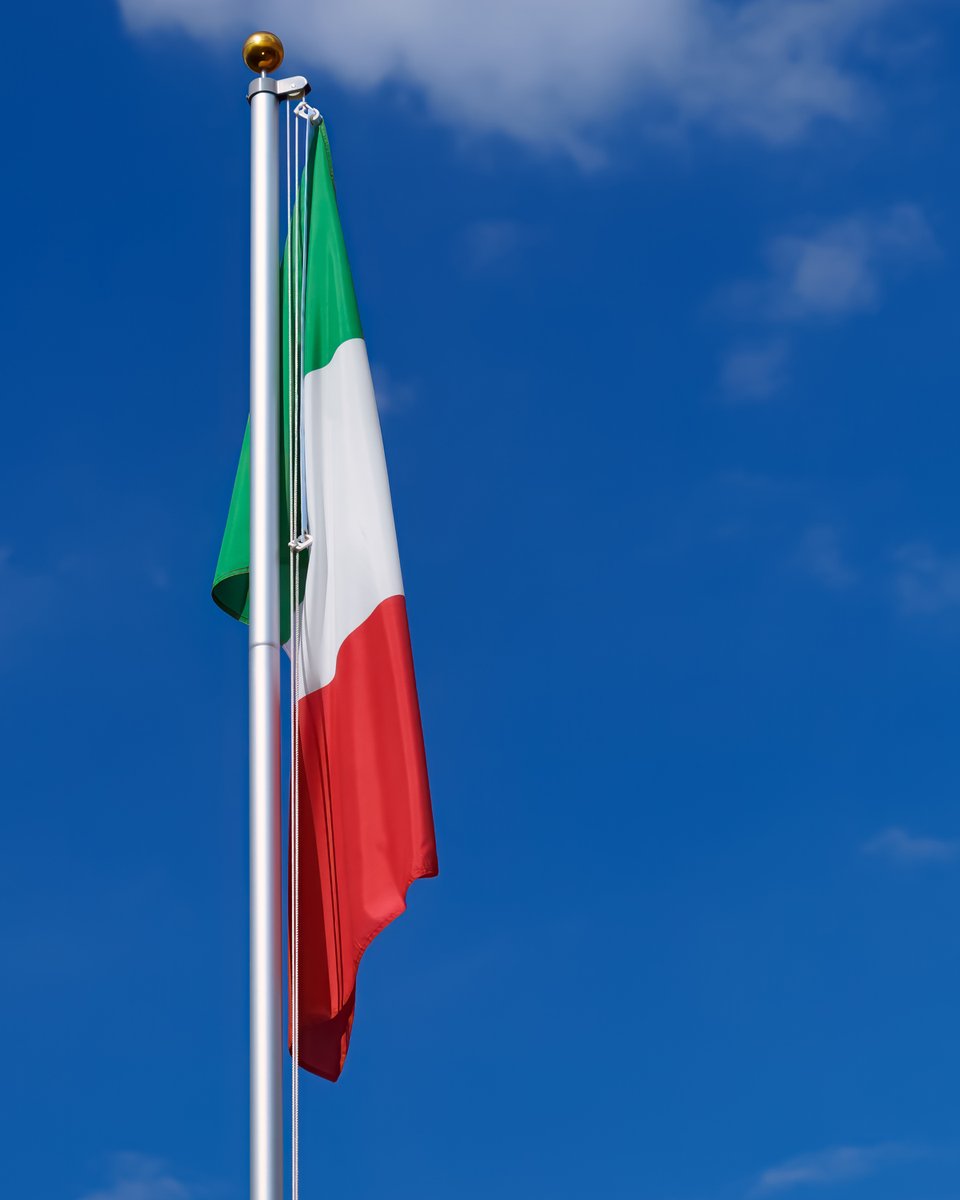 maxflags_com tweet picture