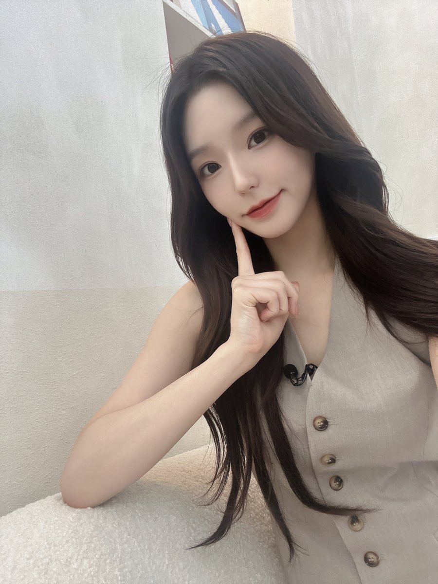 [*****]

오늘은 나 혼자 등장했담🐰

#SECRET_NUMBER #시크릿넘버
#SOODAM #수담
#쇼핑의참견글로벌