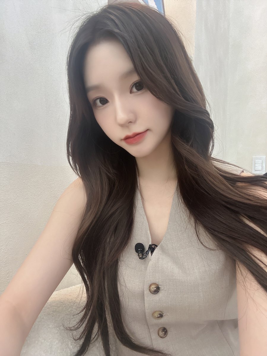 📷 

240814 KBS WORLD "쇼핑의참견 글로벌" Ep.2

#SECRET_NUMBER #시크릿넘버
#SOODAM #수담
#쇼핑의참견글로벌