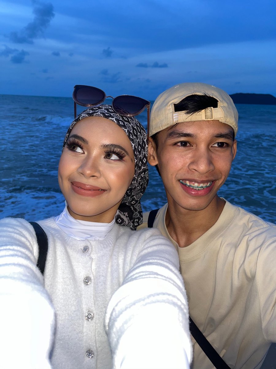 Muhammad Nidza Afham, baliklah. Aku sayang ko tau. Sangat. :’)