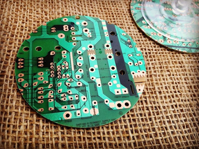 FairTradeStore's tweet image. Are you looking for ethical gift ideas for your office or study?  
Discover this wide range of hand-crafted products from Fair Trade  producer groups in the developing world which will add style to your work life… thefairtradestore.co.uk/product-tag/of…