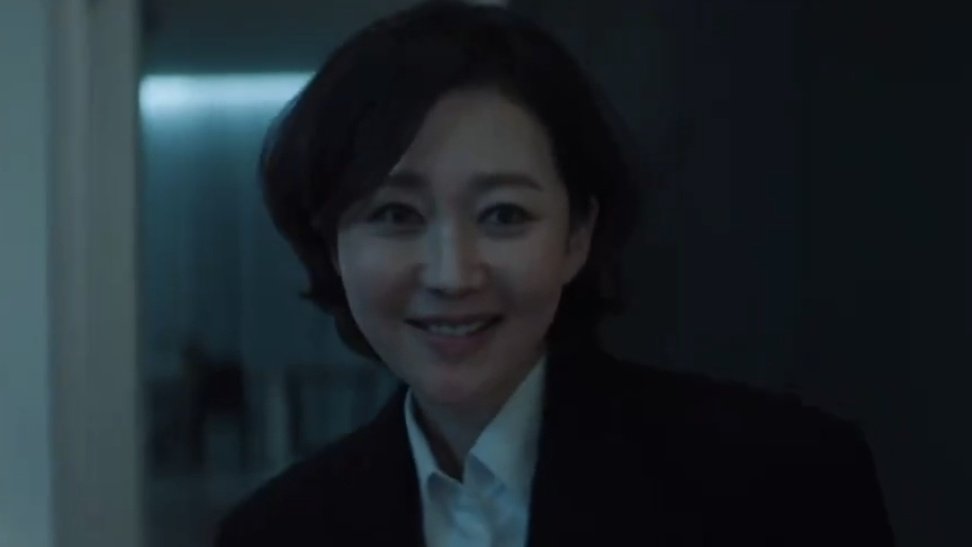 진짜 너무 예쁘네 장화홍련염정아(명사)같음