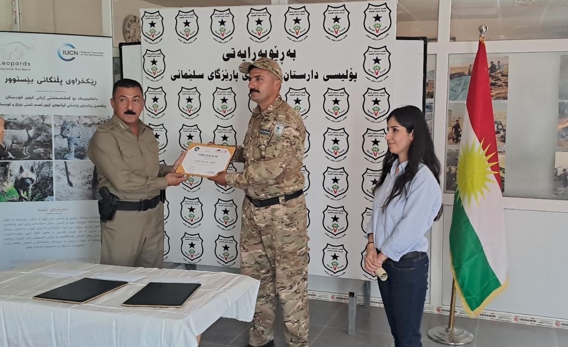 PersLeopWG's tweet photo. On World Ranger Day of July 31, @LeopardsBeyond and the General Directorate of Forest Police gave @persleopwg Ranger Awards to three exceptional rangers from Iraqi Kurdistan to celebrate their outstanding contributions to the conservation of Persian leopards and other wildlife. https://t.co/jz8s6YhrHc