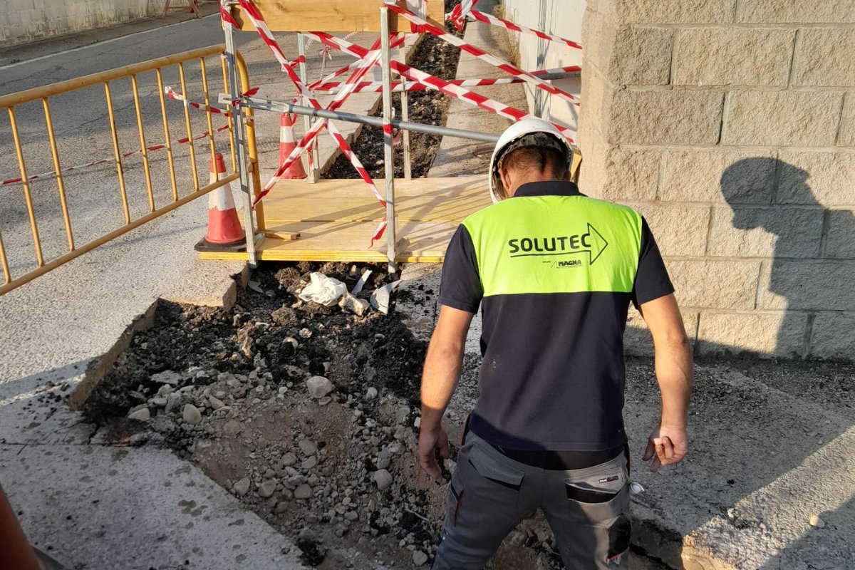 IndustrialMagna's tweet photo. Solutec , empresa del grupo Magna, inicia la 𝗮𝗺𝗽𝗹𝗶𝗮𝗰𝗶𝗼́𝗻 𝗱𝗲 𝗹𝗮 𝗿𝗲𝗱 𝗱𝗲 𝘀𝗮𝗻𝗲𝗮𝗺𝗶𝗲𝗻𝘁𝗼 de una 𝗻𝗮𝘃𝗲 𝗶𝗻𝗱𝘂𝘀𝘁𝗿𝗶𝗮𝗹 𝗲𝗻 𝗔𝗹𝗼𝘃𝗲𝗿𝗮 (𝗚𝘂𝗮𝗱𝗮𝗹𝗮𝗷𝗮𝗿𝗮).

Leer noticia en nuestra web 🔗 https://t.co/BYUBNqff2u

#navesindustriales https://t.co/uKemwr0ie0