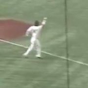 Gr_22K's tweet image. 浅野のホームランを確信しながら走る大城卓三さん