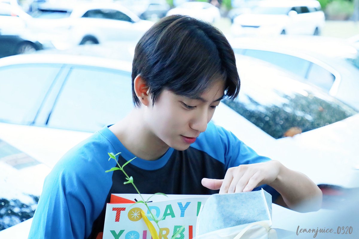 🐶HAPPY GONGCHANDAY🐶

#B1A4 #공찬 #GONGCHAN 
#해피공찬데이
#HAPPYGONGCHANDAY