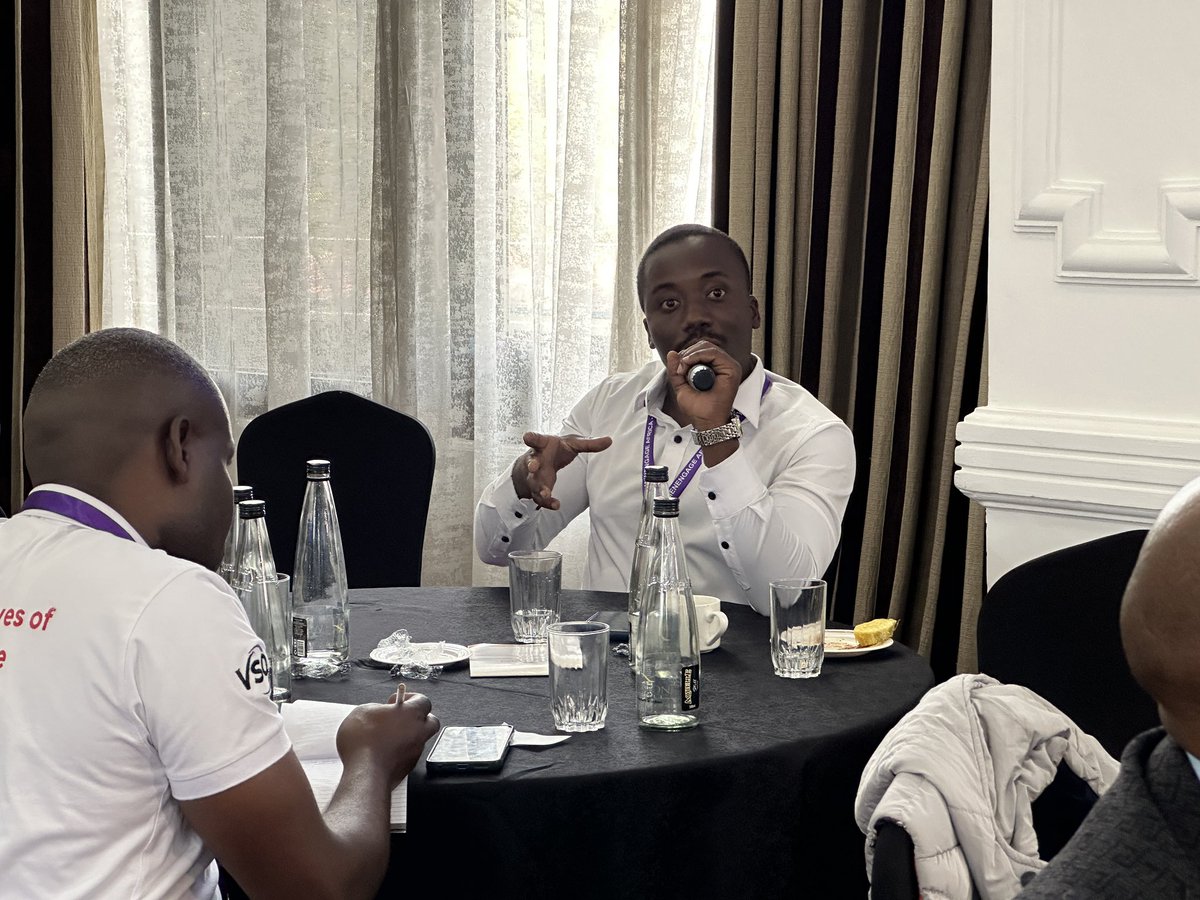 UnescoEast's tweet photo. @UNESCO @Ayagamax "The donor community says we are taking money from the woman and putting it in woman."
Lusungu Jonazi, Programme Asscociate for @unwomenmalawi points out funding issues regarding #genderinequality and #MenEngagement
@LusunguJonazi https://t.co/opuA08duA4