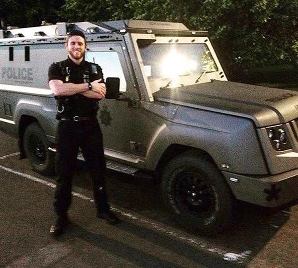 Remembering PC Andrew Harper, Thames Valley Police, who died on 15/08/2019, after sustaining fatal injuries when he was hit and dragged along by a vehicle while attending a reported burglary.
#LestWeForget
#ThinBlueLine 💙
#policefamily
#RIPAndrewHarper