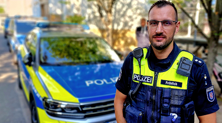 Critical Communications Today magazine (@critcommstoday) on Twitter photo The Thuringian Ministry of the Interior has procured 1,200 <a href="/MotoSolutions/">Motorola Solutions</a> VB400 body worn cameras for police in the region.
criticalcomms.com/content/news/g… The Thuringian Ministry of the Interior has procured 1,200 <a href="/MotoSolutions/">Motorola Solutions</a> VB400 body worn cameras for police in the region.
criticalcomms.com/content/news/g…