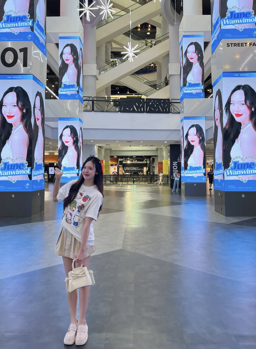 junewanwimol19's tweet photo. วันว่างๆของ จววม 🤍🐣🫶🏻🙏🏻💋
#Junewanwimol https://t.co/SjfacTauUZ