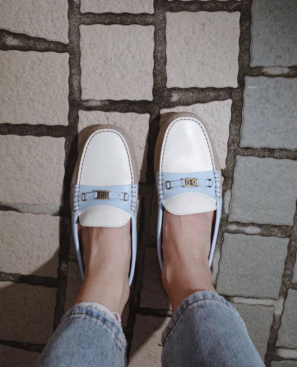 beckyfanclub05's tweet photo. casual walks🐾

[ 𝗜𝗚 : 𝗯𝗲𝗰𝗰𝗰𝗮 ]
#TodsFW24 #Tods
#TodsGommino
#beckysangels https://t.co/0O2wcn301v