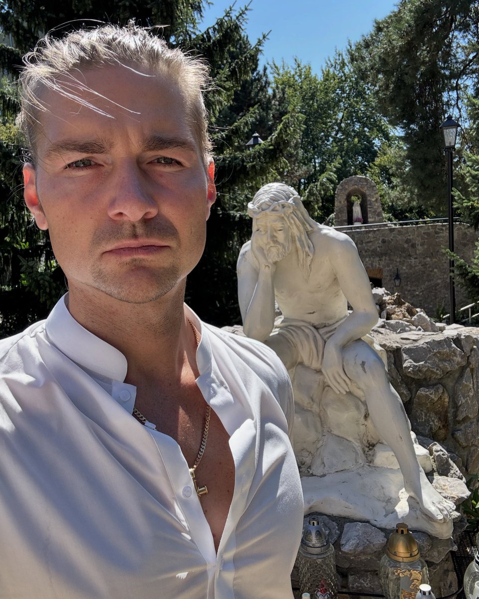 Jeremy Fragrance tweet media