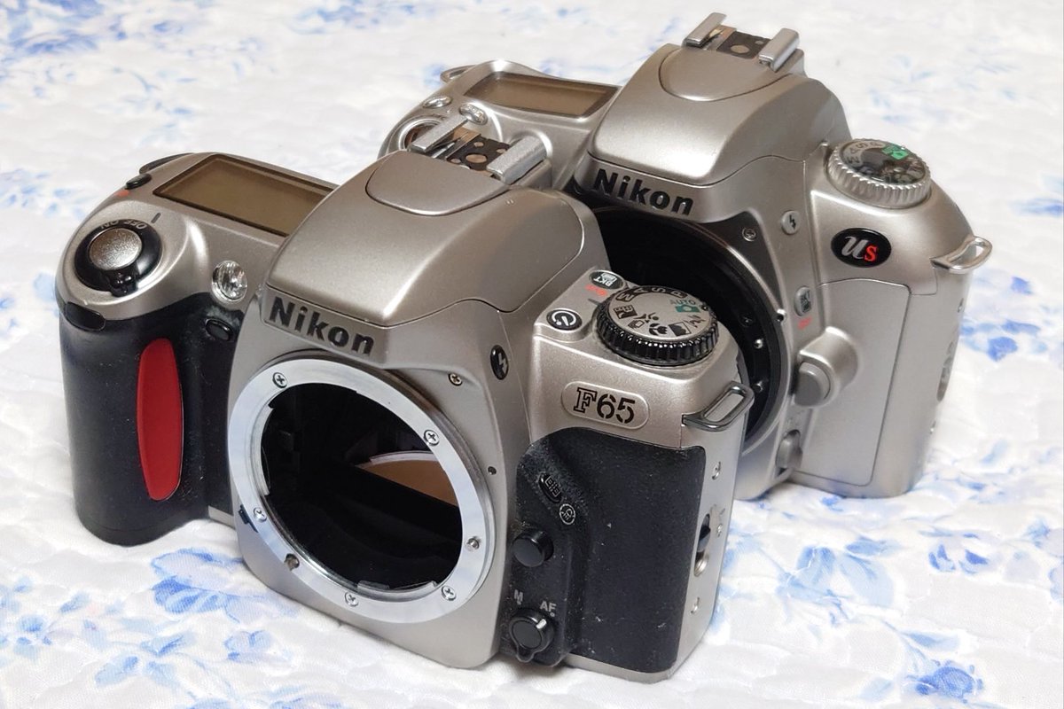 K12E11's tweet photo. 近所のリサイクル店で #ニコンF65 のジャンク発見。若干ベタつきの持病？はあるも状態は良好。1000円台なのでおみくじだと思って購入。
手入れをして🔋とレンズをセットしたら、完動でした。
市場価値は無い・・・のでしょうね。
買ったところで使うアテないのですが😅
#NikonF65
#ニコン
#Nikon https://t.co/PBmjRYuuM4
