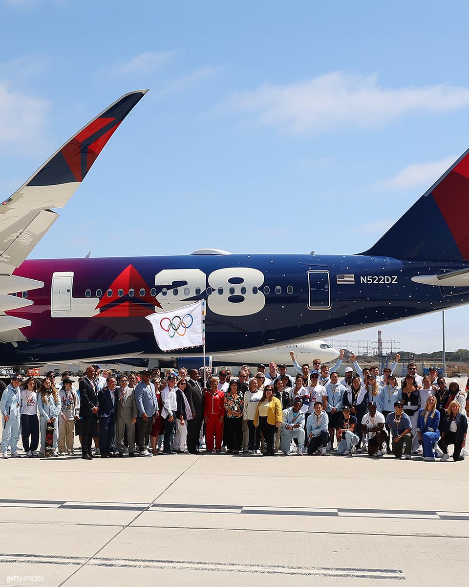 WSFworld's tweet photo. Olympic Flag Returns to Los Angeles After 40 Years

Today marked a historic moment as the @Olympics flag officially landed at LAX, signaling the countdown to the @LA28 Games.

#NextUpLA28 #Olympics #LA28Games #CSR #WSF https://t.co/mvCsOq43N4