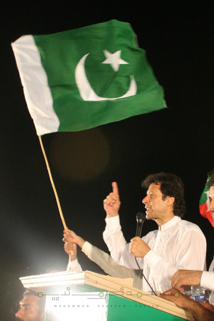 اس وقت ایک قوم کو ملک کی ضرورت تھی 
اب اس ملک کو ایک قوم کی ضرورت ہے۔۔۔۔ 

حقیقی آزادی ابھی باقی ہے۔
اور اسلام کے احکامات کو مانے بغیر ممکن نہیں۔