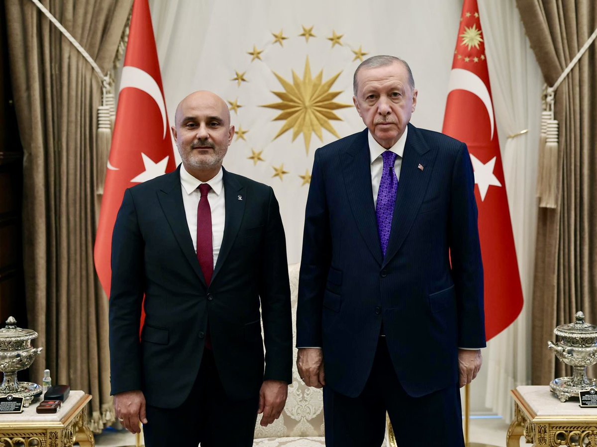 “UMUDUN, İCRAATİN VE GELECEĞİN ADI AK PARTİ 23 YAŞINDA”

AK Parti Kahramanmaraş İl Başkanımız Av.M.Burak Gül, AK Parti'nin 23.Kuruluş yıl dönümü dolayısıyla bir mesaj yayınladı.

Başkanımız Gül Mesajında;
AK Parti, Ülkemizin kalkınması ve Milletin refahı için attığı adımlarla,