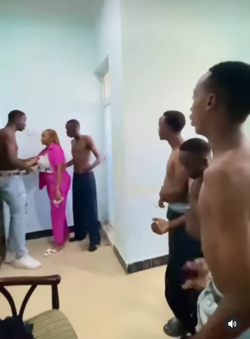 Malkia Nyuki 👑 tweet media