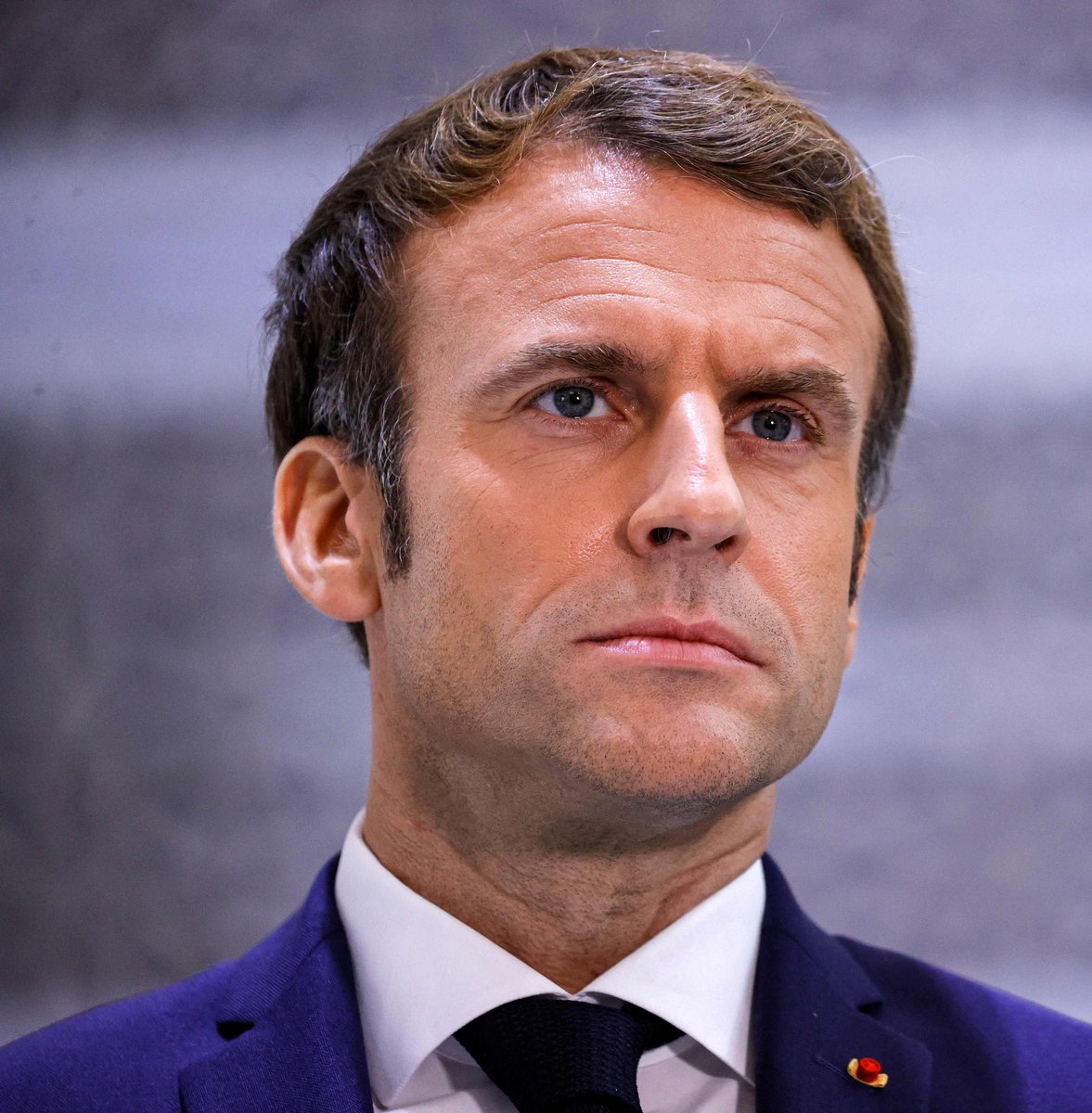 GrandserreSylv1's tweet photo. Sitôt défait aux Européennes, Macron répondait favorablement à la demande de dissolution de Bardella, lequel eut aussitôt été nommé Premier ministre si le RN était arrivé premier des législatives. Mais quand c'est la gauche, la démocratie est sur pause. La honte. Impardonnable. https://t.co/wcFnwPGtco